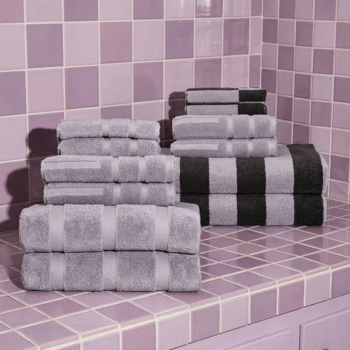 Step out of the shower into cloud-like softness — the 600 GSM Australian cotton towels that make every bathroom feel like a spa