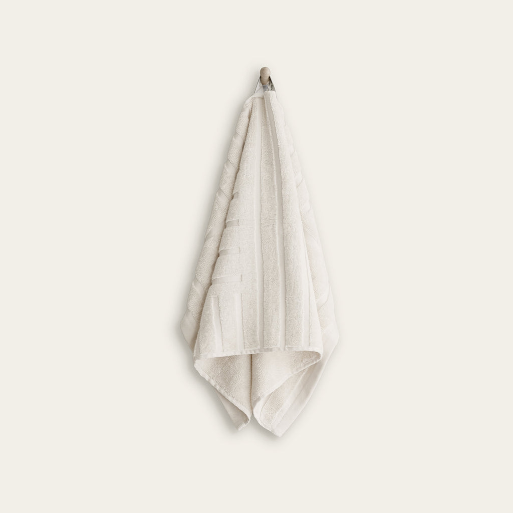 Step out of the shower into cloud-like softness — the 600 GSM Australian cotton towels that make every bathroom feel like a spa