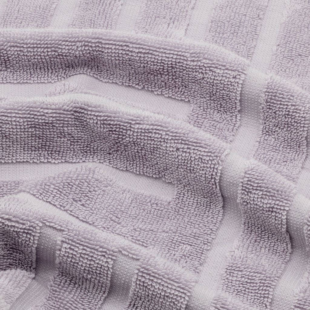 Step out of the shower into cloud-like softness — the 600 GSM Australian cotton towels that make every bathroom feel like a spa