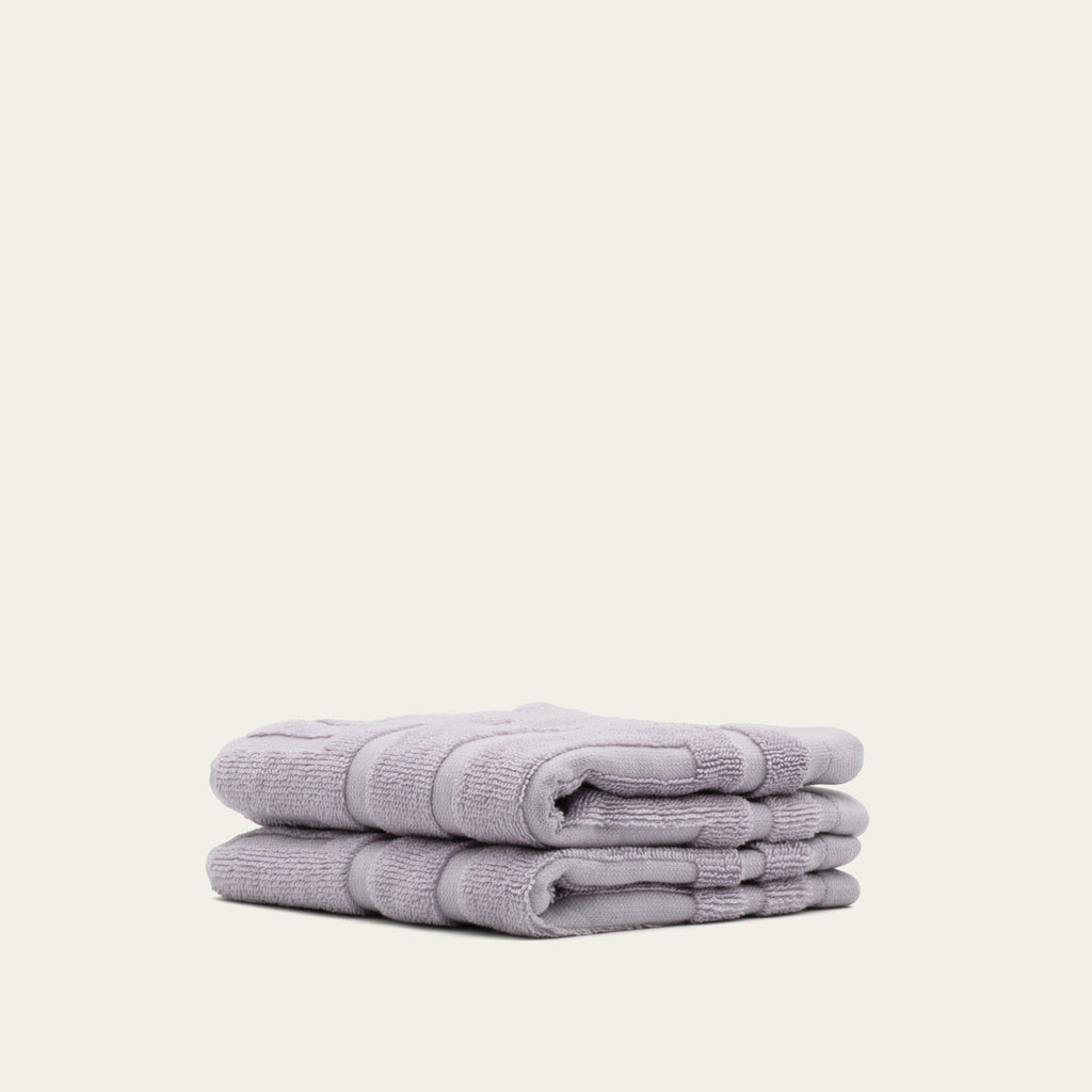 Step out of the shower into cloud-like softness — the 600 GSM Australian cotton towels that make every bathroom feel like a spa