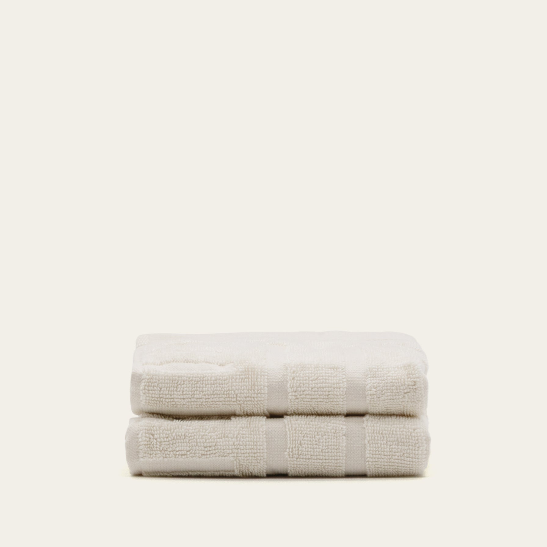 Step out of the shower into cloud-like softness — the 600 GSM Australian cotton towels that make every bathroom feel like a spa