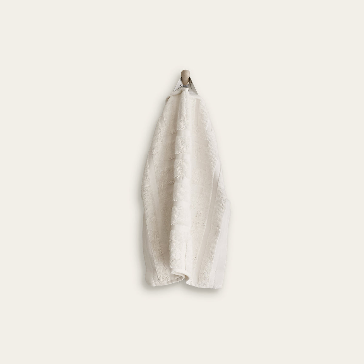 Step out of the shower into cloud-like softness — the 600 GSM Australian cotton towels that make every bathroom feel like a spa